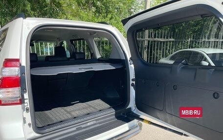 Toyota Land Cruiser Prado 150 рестайлинг 2, 2016 год, 4 280 000 рублей, 23 фотография