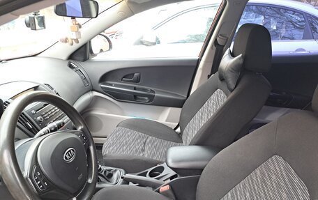 KIA cee'd I рестайлинг, 2008 год, 520 000 рублей, 24 фотография
