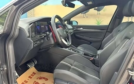 Volkswagen Golf VIII, 2021 год, 2 150 400 рублей, 14 фотография
