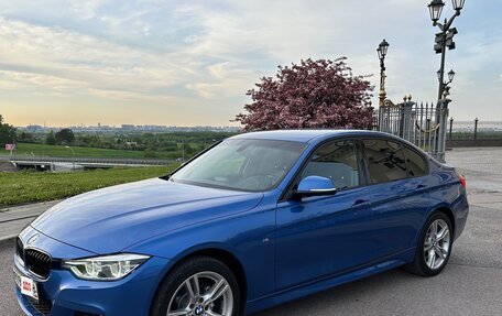 BMW 3 серия, 2018 год, 2 999 000 рублей, 2 фотография