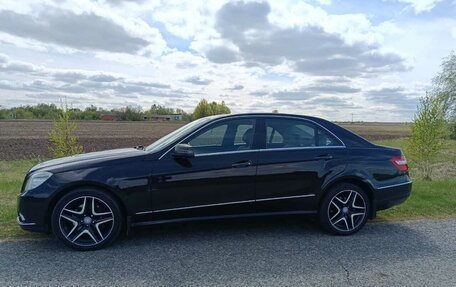 Mercedes-Benz E-Класс, 2009 год, 1 300 000 рублей, 2 фотография