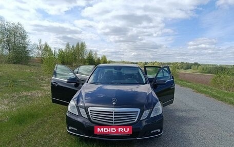 Mercedes-Benz E-Класс, 2009 год, 1 300 000 рублей, 7 фотография