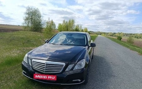 Mercedes-Benz E-Класс, 2009 год, 1 300 000 рублей, 3 фотография