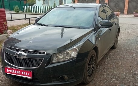 Chevrolet Cruze II, 2012 год, 700 000 рублей, 4 фотография