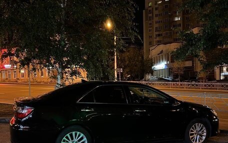 Toyota Camry, 2015 год, 1 900 000 рублей, 5 фотография