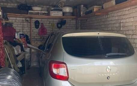 Renault Sandero II рестайлинг, 2016 год, 690 000 рублей, 14 фотография