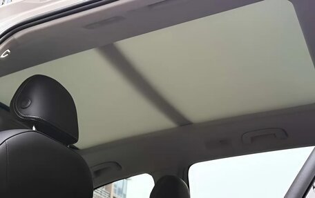 Volkswagen Tiguan II, 2021 год, 2 990 400 рублей, 18 фотография