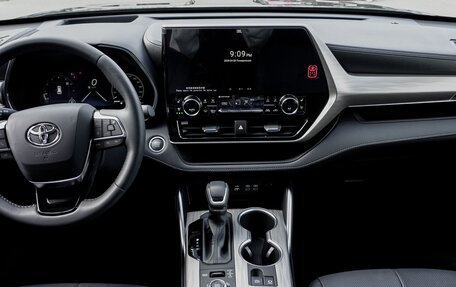 Toyota Highlander, 2025 год, 5 570 000 рублей, 14 фотография