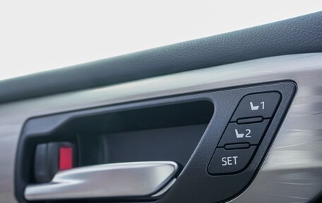 Toyota Highlander, 2025 год, 5 570 000 рублей, 16 фотография