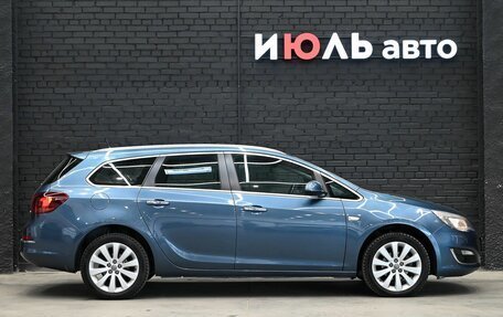 Opel Astra J, 2013 год, 950 000 рублей, 8 фотография