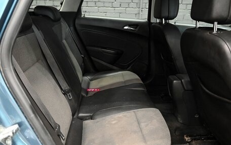 Opel Astra J, 2013 год, 950 000 рублей, 13 фотография
