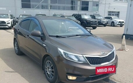 KIA Rio III рестайлинг, 2017 год, 767 000 рублей, 2 фотография