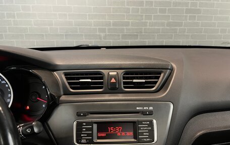 KIA Rio III рестайлинг, 2015 год, 979 000 рублей, 13 фотография