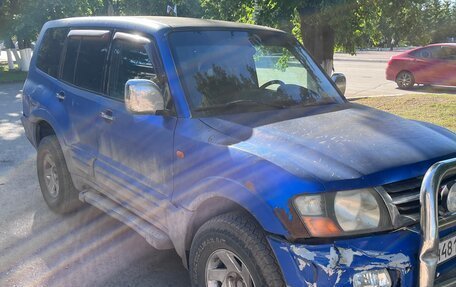 Mitsubishi Pajero III рестайлинг, 2002 год, 700 000 рублей, 4 фотография