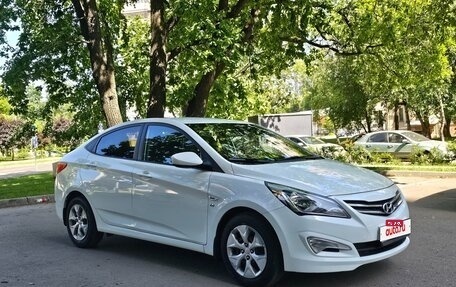 Hyundai Solaris II рестайлинг, 2015 год, 1 189 000 рублей, 4 фотография