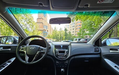 Hyundai Solaris II рестайлинг, 2015 год, 1 189 000 рублей, 13 фотография