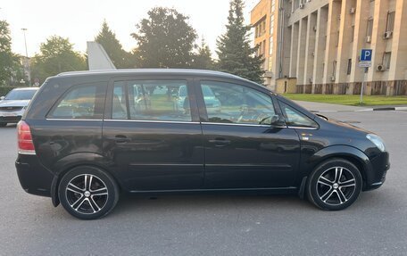 Opel Zafira B, 2007 год, 470 000 рублей, 3 фотография