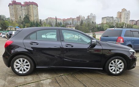 Mercedes-Benz A-Класс, 2015 год, 1 390 000 рублей, 2 фотография