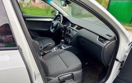 Skoda Octavia, 2015 год, 1 450 000 рублей, 13 фотография