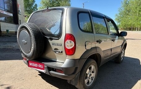 Chevrolet Niva I рестайлинг, 2011 год, 399 000 рублей, 5 фотография