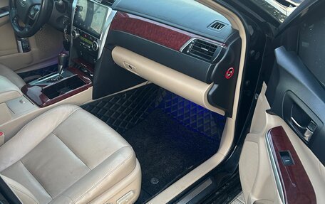 Toyota Camry, 2013 год, 1 900 000 рублей, 9 фотография