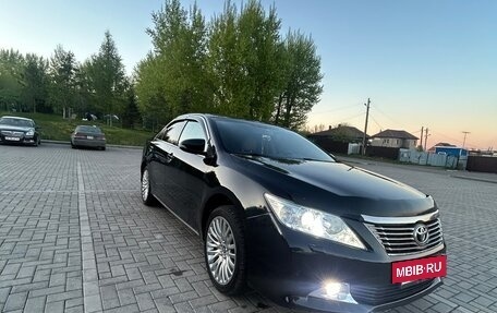 Toyota Camry, 2013 год, 1 900 000 рублей, 11 фотография