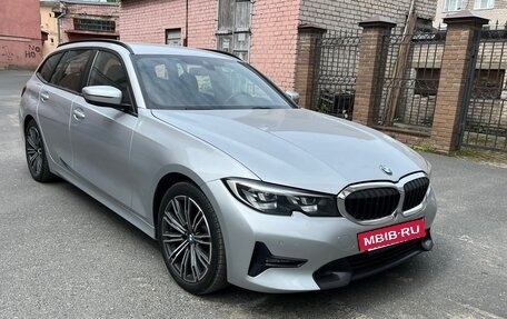 BMW 3 серия, 2020 год, 2 590 000 рублей, 3 фотография