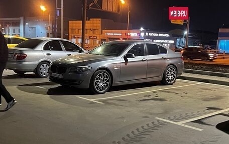 BMW 5 серия, 2011 год, 1 500 000 рублей, 4 фотография