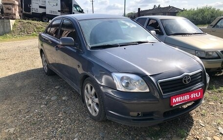 Toyota Avensis III рестайлинг, 2004 год, 750 000 рублей, 2 фотография