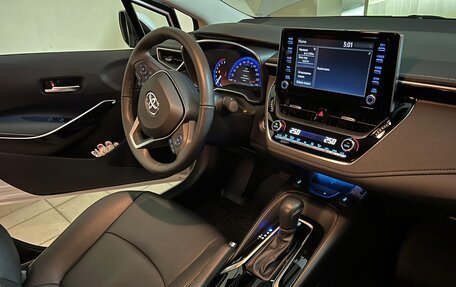 Toyota Corolla, 2022 год, 2 750 000 рублей, 6 фотография