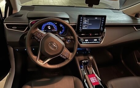 Toyota Corolla, 2022 год, 2 750 000 рублей, 8 фотография