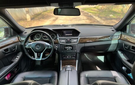 Mercedes-Benz E-Класс, 2012 год, 1 780 000 рублей, 16 фотография