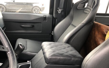 Land Rover Defender I, 2007 год, 2 850 000 рублей, 14 фотография