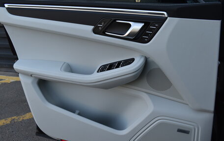 Porsche Macan I рестайлинг, 2025 год, 14 414 000 рублей, 22 фотография