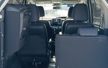 Honda Freed II, 2017 год, 1 800 000 рублей, 20 фотография