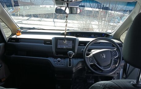Honda Freed II, 2017 год, 1 800 000 рублей, 22 фотография