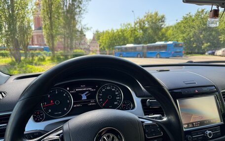 Volkswagen Touareg III, 2012 год, 2 099 000 рублей, 7 фотография