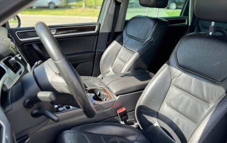 Volkswagen Touareg III, 2012 год, 2 099 000 рублей, 10 фотография