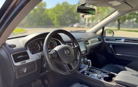 Volkswagen Touareg III, 2012 год, 2 099 000 рублей, 9 фотография