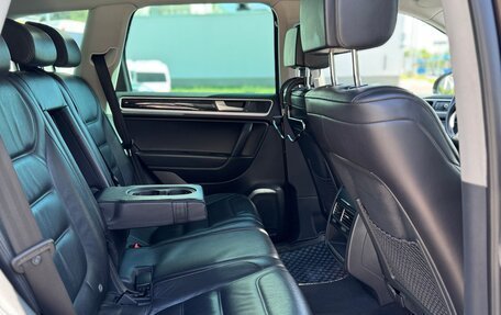Volkswagen Touareg III, 2012 год, 2 099 000 рублей, 12 фотография