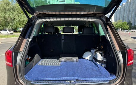 Volkswagen Touareg III, 2012 год, 2 099 000 рублей, 14 фотография