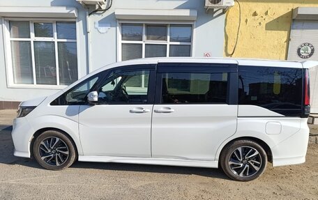 Honda Stepwgn IV, 2021 год, 2 700 000 рублей, 24 фотография