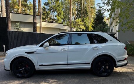 Bentley Bentayga I, 2021 год, 24 000 000 рублей, 6 фотография