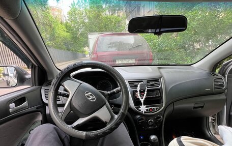 Hyundai Solaris II рестайлинг, 2014 год, 510 000 рублей, 4 фотография