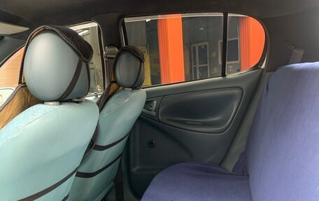 Toyota Vitz, 2000 год, 444 000 рублей, 8 фотография