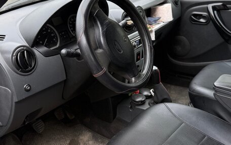 Renault Logan I, 2006 год, 280 000 рублей, 6 фотография