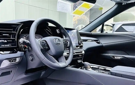 Lexus RX IV рестайлинг, 2025 год, 6 510 000 рублей, 7 фотография