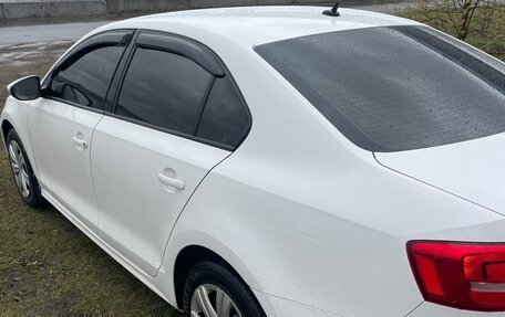 Volkswagen Jetta VI, 2015 год, 900 000 рублей, 4 фотография