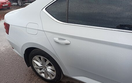 Skoda Superb III рестайлинг, 2015 год, 1 880 000 рублей, 6 фотография