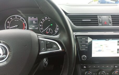 Skoda Superb III рестайлинг, 2015 год, 1 880 000 рублей, 7 фотография